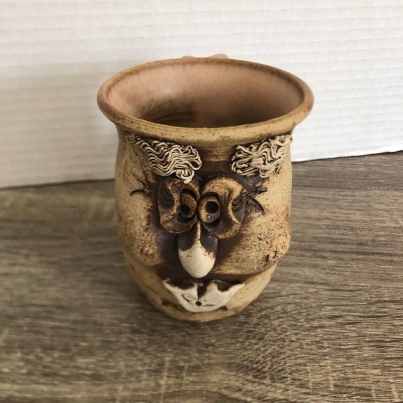 Vtg McGillivray Studio Pottery Face Mug - Picture 1 of 10